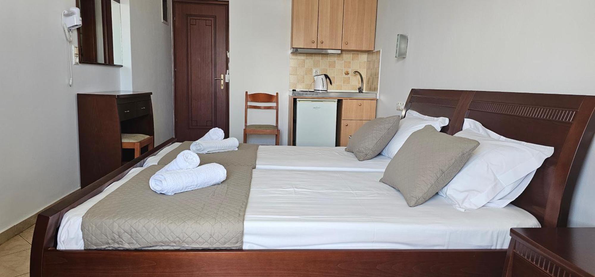 Amalia Studios Agios Prokopios  Ngoại thất bức ảnh